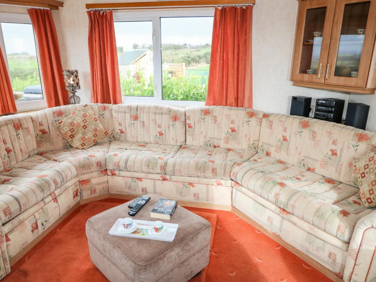 Alken Caravan Bushmills Exterior photo